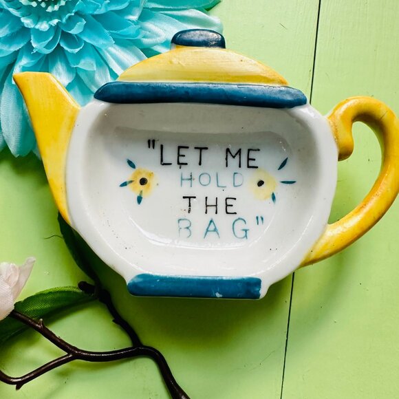 Vintage Tea Bag Rest Ceramic Teapot Tea Rest "Let Me Hold the Bag" Yellow Blue - Picture 1 of 5